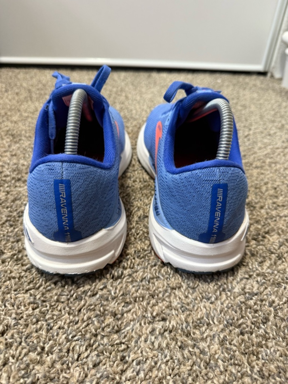Brooks Ravenna Running Shoes - Blue with Coral Highlights - Picture 5 of 8